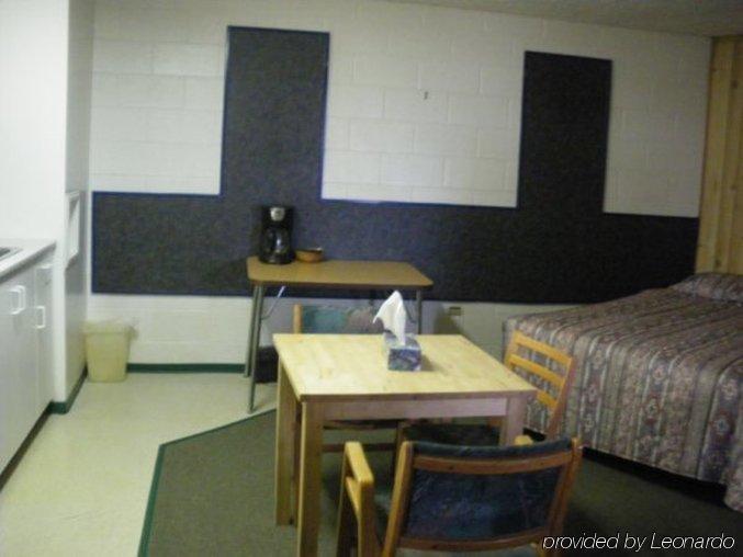 Caravan Motel Fort St. John Room photo